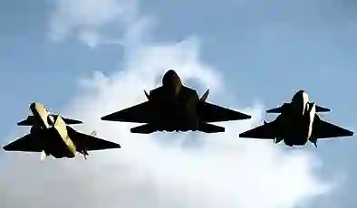 Birleşik Arap Emirlikleri de KAAN’a, Kolombiya BAYRAKTAR’a talip