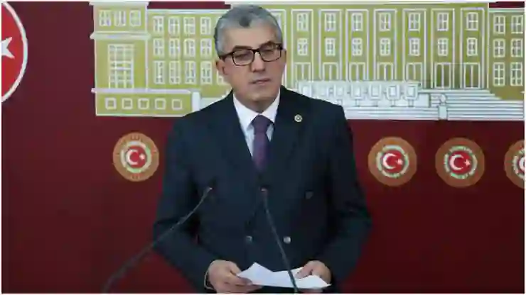 CHP’li Günaydın: Hukukla bağdaştırılması mümkün değil, bal gibi, CHP’yi karıştırmak için siyasi bir çaba var!