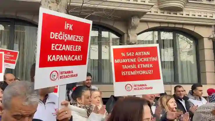 Eczacılardan İl Sağlık Müdürlüğü önünde düdüklü ve alkışlı protesto: İlaç temin edilemiyor, hastalar tedavilerine ulaşamaz halde
