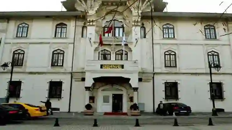 Marmara Üniversitesi’nde ülkücülerin bir öğrenciye falaka ile işkence iddia edildi