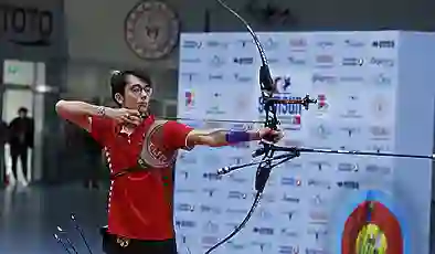 Milli okçu Mete Gazoz, Avrupa Salon Okçuluk Şampiyonası’nda gümüş madalya kazandı