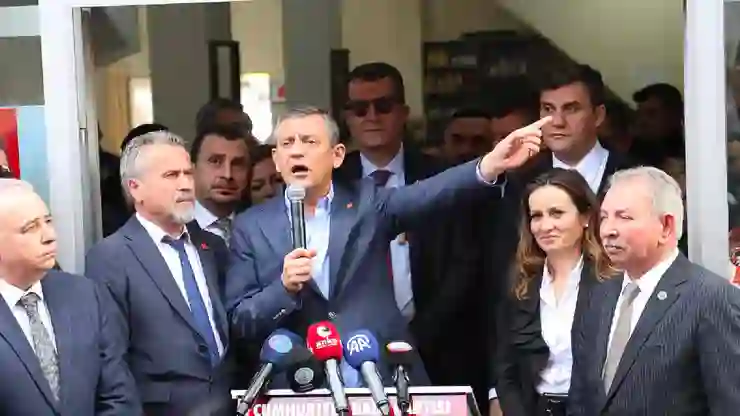 Özgür Özel: Erdoğan’a ‘öyle karşıdan oraya buraya saldırma, aday burada, arkasında biz varız’ diyeceğiz