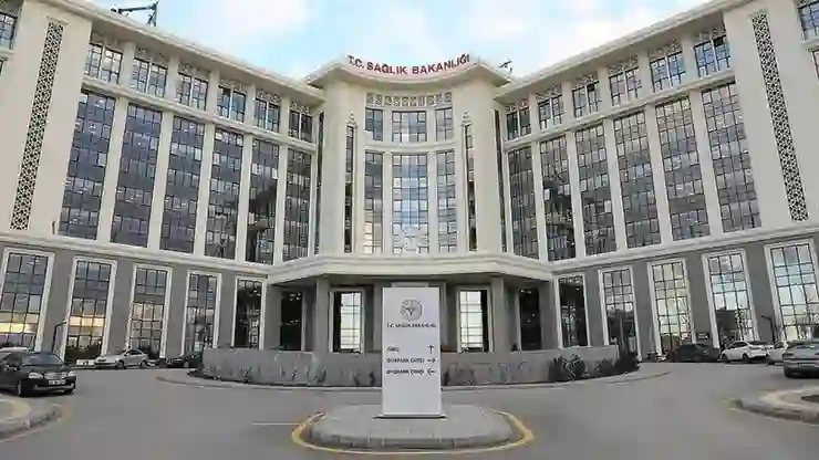 Sağlık Bakanlığı 81 ilde ‘Halk Sağlığı Acil Müdahale Ekipleri’ kuruyor