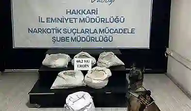 Hakkari’de uyuşturu operasyonu: Nişasta çuvallarına gizlenmiş 60 kilo 200 gram eroin ele geçirildi