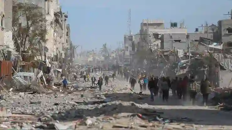 İsrail, Olağanüstü Arap Zirvesi’nde kabul edilen Gazze’nin yeniden imarı planına karşı çıktı