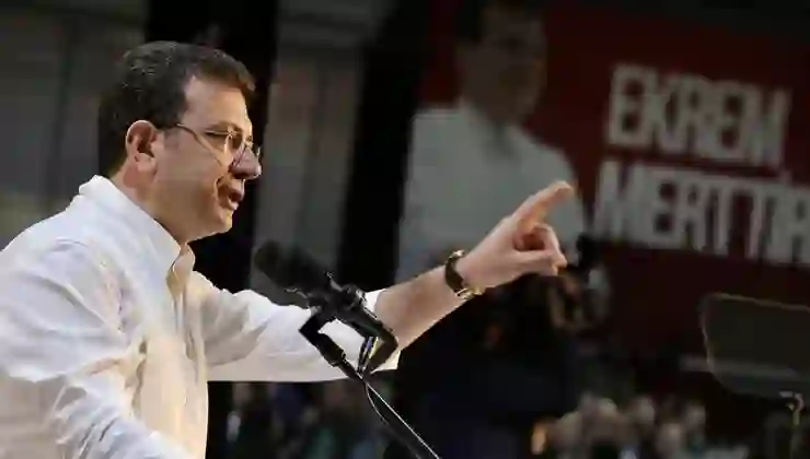 “Tencere Protestosu” Büyüyor: İmamoğlu’na Destek Sürüyor