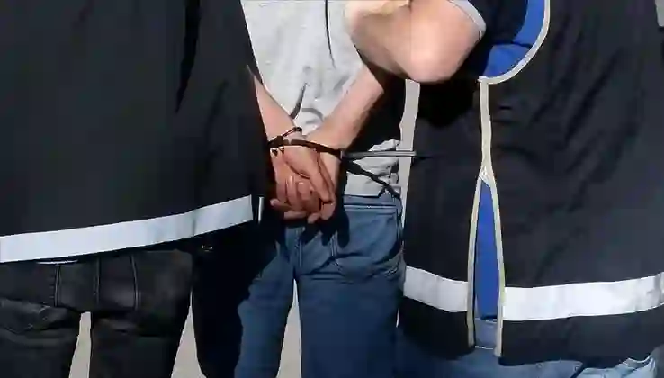 25 yıl hapis cezasıyla aranıyordu, Esenyurt’ta yakalandı