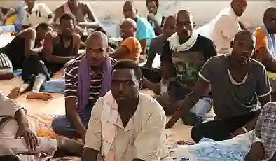 Avrupa’ya kaçmaya çalışırken yakalandılar: 203 göçmen ülkelerine getirildi