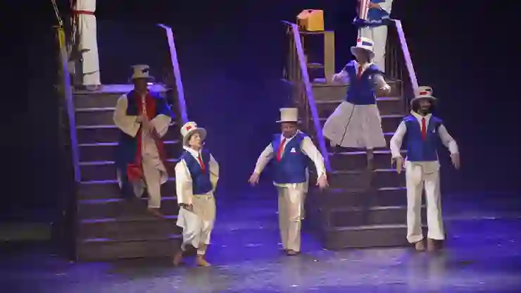 Bursa’da “Kısa Süren Saltanat” oyunu seyirciyle buluştu