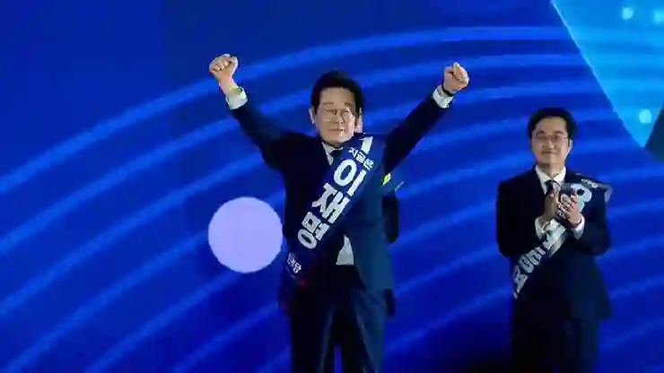 Güney Kore’de Demokrat Parti, eski lideri Lee’yi devlet başkanı adayı olarak belirledi