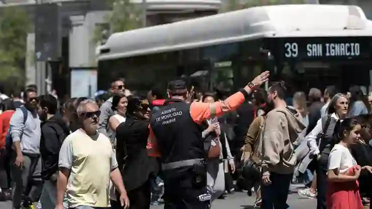 İspanya ve Portekiz’de kaos: “Benzeri görülmemiş” büyük çaplı elektrik kesintisi hayatı felç etti, tamamen düzelmesi bir haftayı bulabilir!