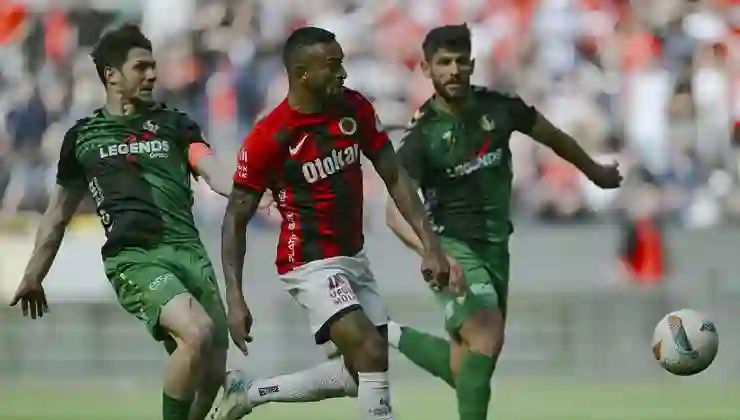 1. Lig alev alev: Bitime 1 hafta kala 2.’lik koltuğu el değiştirdi, küme düşen 3. takım belli oldu