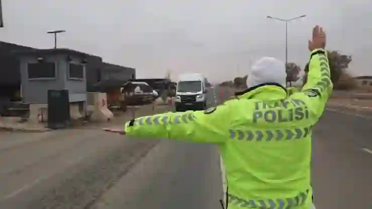 2025 yılının ilk 4 ayında trafik ışık ihlali yapan 369 bin 457 araca işlem yapıldı!