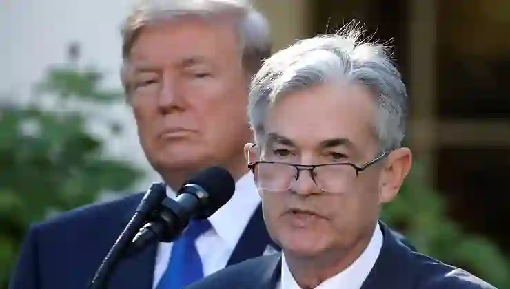 ABD Başkanı Trump, Powell’ı görevden almayacağını söyledi