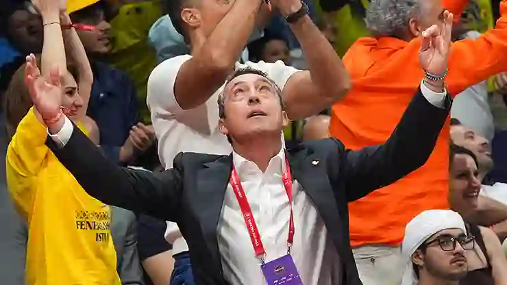 Ali Koç’tan EuroLeague şampiyonluğu sözleri: Fenerbahçe’nin şampiyon olmasını isteyen Fenerbahçelilere armağan etmek istiyorum