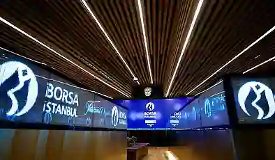 Borsada manipülasyon soruşturması: 12 kişi tutuklandı