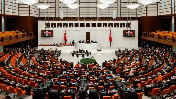 CHP, HSK seçimlerinden çekildi: “Yargıyı rakiplerinizi telef etmek için kullanacaksınız”