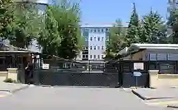 Eşini darbettiği evde ev hapsi verildi