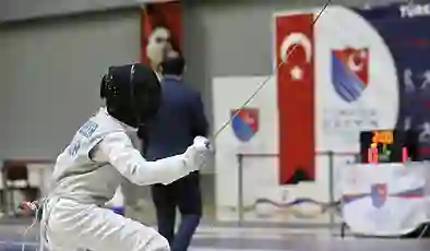 Eskrimde hedef 2028 Olimpiyat Oyunları’nda madalya!