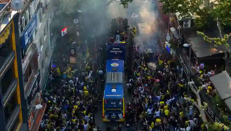 Fenerbahçe Beko, EuroLeague şampiyonluğunu kutladı