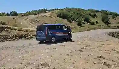 Firari şahıs jandarma ile çatışmaya girdi, etkisiz hale getirildi