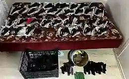 Gaziantep’te bir el bombası ile 45 silah ele geçirildi