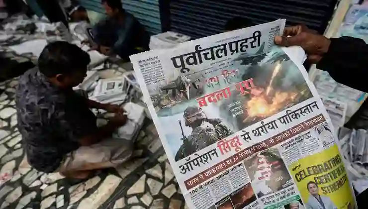 Hindistan’da helikopter düştü, 5 kişi öldü