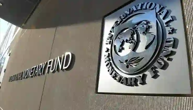 IMF, Pakistan’a 1 milyar dolarlık kaynağın önünü açtı