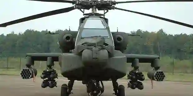 İsrail, Kara Şahin ve Apaçi savaş helikopterleri için 55 milyon dolarlık koruma sistemi alıyor