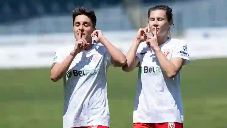 Kadınlar Futbol Süper Ligi’nde şampiyon ABB Fomget!