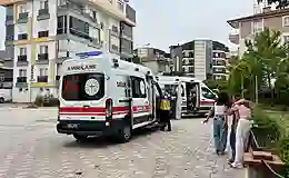 Liseli kızların sosyal medya kavgası: 2 kişi bıçaklandı