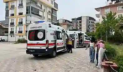 Liseli kızların sosyal medya kavgası: 2 kişi bıçaklandı