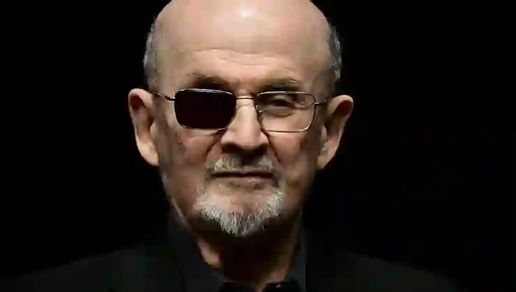 Salman Rüşdi’yi bıçakla yaralayan sanığa 25 yıl hapis