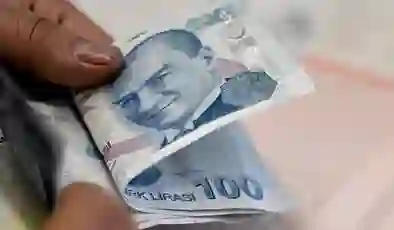 SGK’dan emeklilik için yeni adım: Yıpranma payı için kısıtlamaya gidilecek