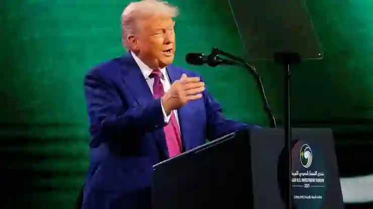 Trump: Erdoğan ve Selman’la görüştükten sonra Suriye’ye yaptırımları kaldırmaya karar verdim; Rubio, Suriyeli mevkidaşı ile Türkiye’de görüşecek