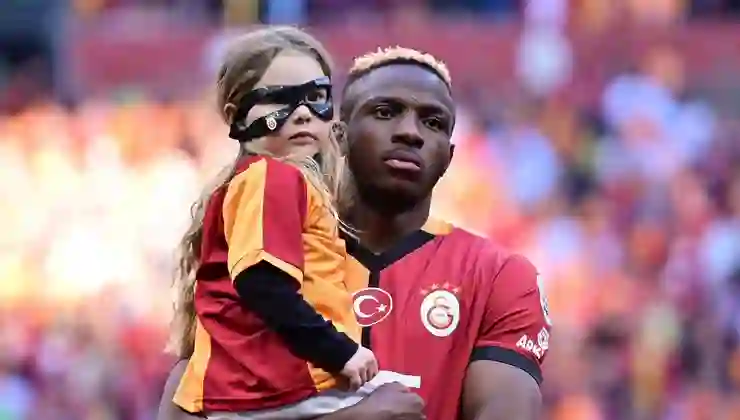 Victor Osimhen için Galatasaray’a kötü haberi verdi: “Çocukluk hayalini gerçekleştirecek”