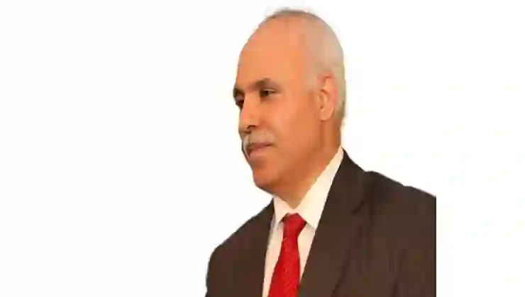 EĞİTİMDE BİR GÖZLEM VE ÖRTÜK MÜFREDAT