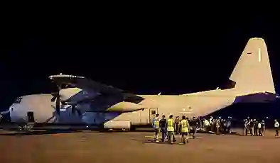 Filistinli doktor Neccar ve hayatta kalan son çocuğu İtalya’ya getirildi