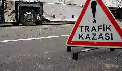 İçişleri Bakanı Yerlikaya, geçen bayram trafik kazalarında ölenleri hatırlatarak uyardı: Yolun sonu bayram olsun!