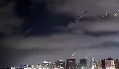 İran lideri Hamaney’den İsrail’e İbranice “çaresiz kalacaksınız” mesajı