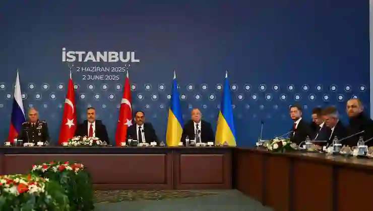 İstanbul’da 1 saatlik barış zirvesi: Rusya-Ukrayna görüşmesinden esir takası çıktı