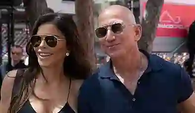 Jeff Bezos protestolar sonrası Venedik’teki düğün mekanını değiştirdi
