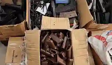 Kaçak silah fabrikası kurup, üretim yaptılar