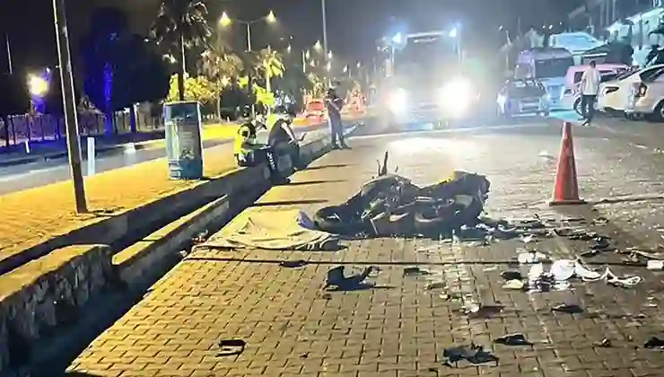 Motosikletlilerin feci kazası: İkisi de can verdi