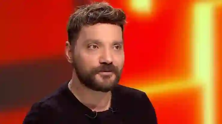 Oğuzhan Uğur: Ümit Özdağ nihayet tahliye edildi, tarihin bastıra bastıra yazacağı bir dönemde dimdik durdu