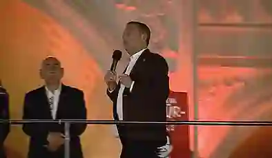 Özgür Özel, Büyükçekmece’de erken seçim çağrısı yaptı, tarih verdi