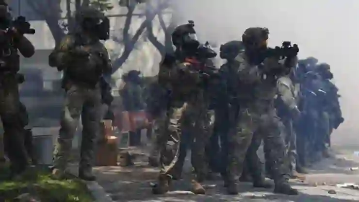 Politico: Trump yönetimi, California’ya yapılan bazı federal eğitim fonlarını kesmeyi değerlendiriyor