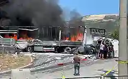 Sakarya’da üç TIR birbirine girdi: 1 ölü, 2 yaralı