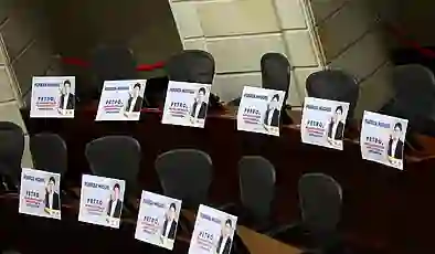 Senatör Uribe’nin durumu kritik: “Bir mucizeye ihtiyaç var”