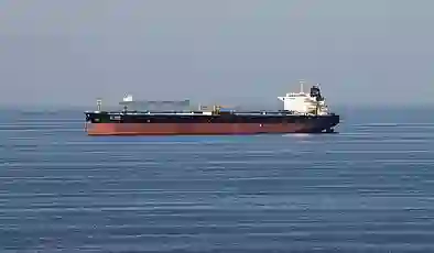 Umman Körfezi’nde iki petrol tankeri çarpıştı, 24 kişi tahliye edildi